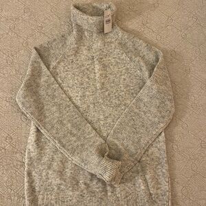 Loft NWT T-Neck Sweater : size S white /grey marled